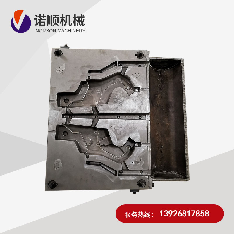 重力铸造模具